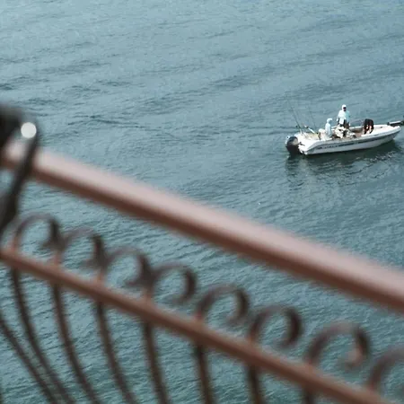 Casa Di Luca 토리델베나코